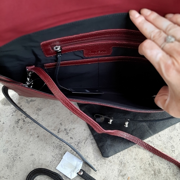 BNWT Rudsak leather portfolio/purse - Picture 4 of 5